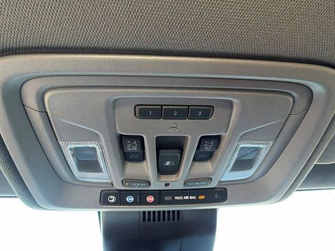 Certified 2022 GMC Sierra 1500 SLT w/ SLT Premium Plus Package image 22