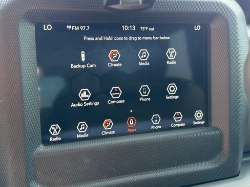 Used 2018 Jeep Wrangler Sport AWD/4WD image 21