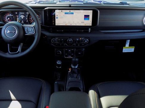 New 2026 Jeep Gladiator Sport image 18