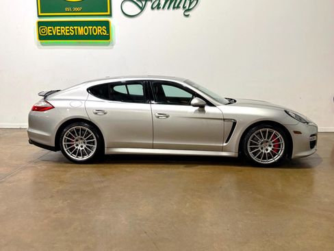 Used 2013 Porsche Panamera GTS image 8
