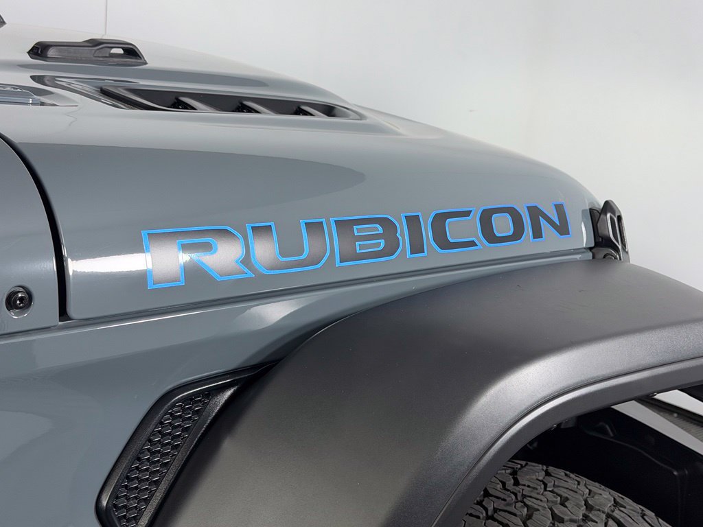 Used 2025 Jeep Wrangler Unlimited Rubicon 4xe AWD/4WD image 11