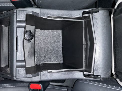 Used 2023 Subaru Forester Limited image 26