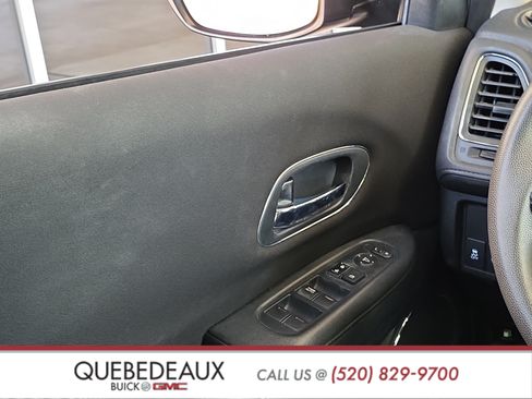 Used 2016 Honda HR-V EX image 20