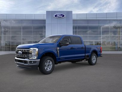 New 2026 Ford F250 XLT w/ FX4 Off-Road Package