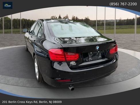 Used 2014 BMW 320i xDrive Sedan AWD/4WD image 3
