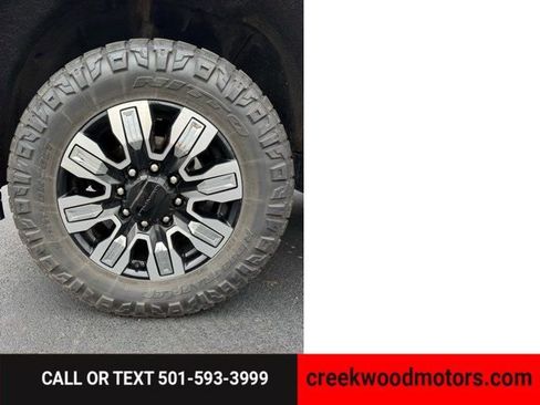 Used 2024 GMC Sierra 2500 Denali w/ Denali Reserve Package image 14