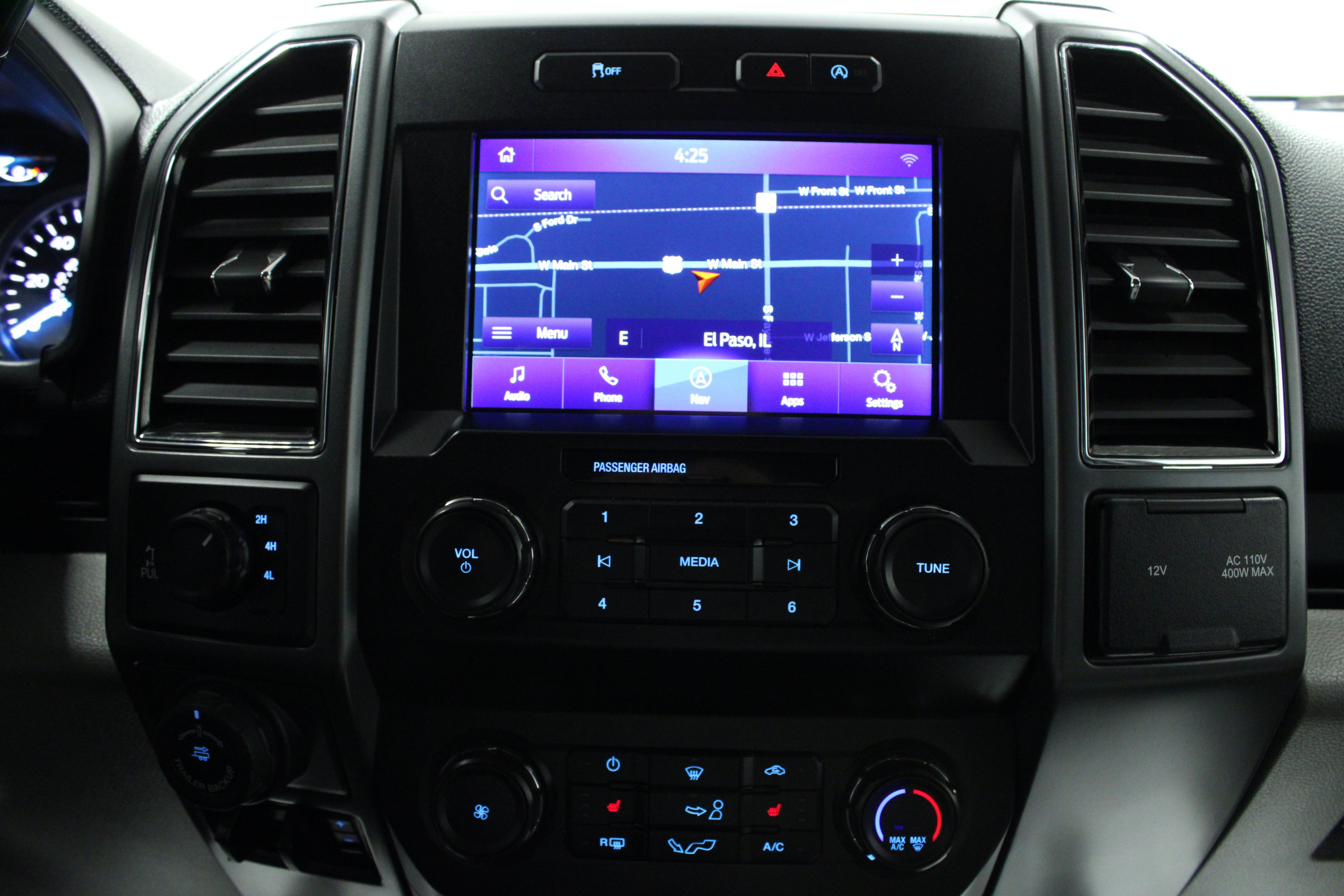Used 2020 Ford F150 XLT w/ Equipment Group 302A Luxury AWD/4WD image 22