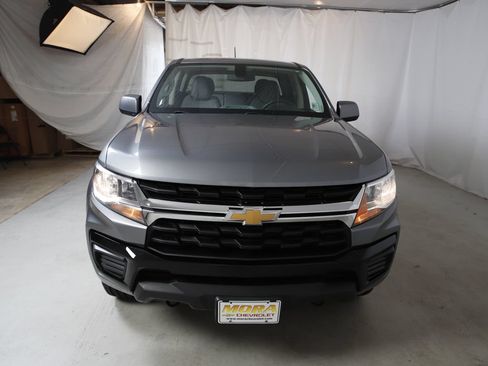 Used 2022 Chevrolet Colorado W/T AWD/4WD image 7