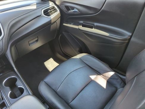 Used 2019 Chevrolet Equinox Premier FWD image 29