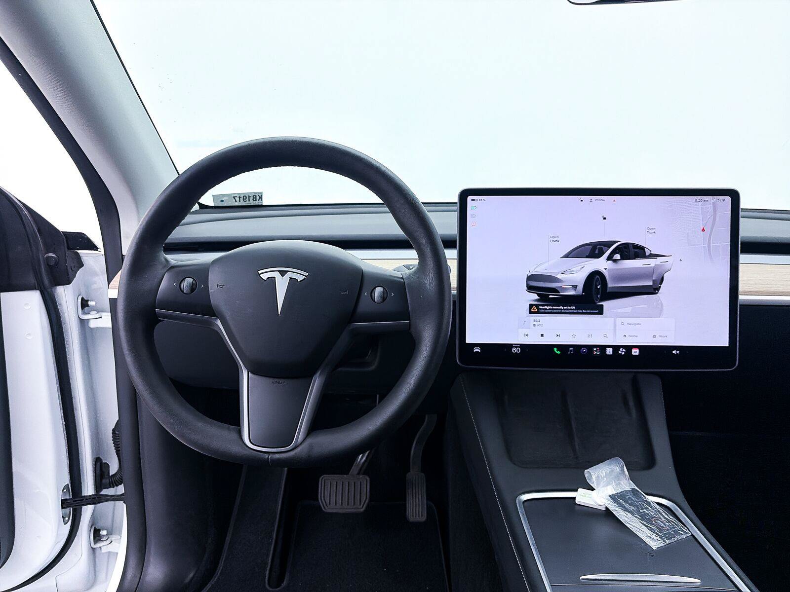 Used 2023 Tesla Model Y Long Range AWD/4WD image 3