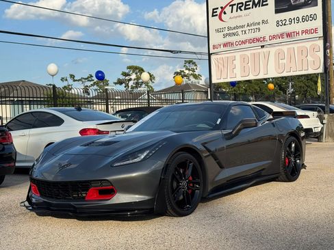 Used 2018 Chevrolet Corvette Stingray Coupe w/ 3LT Preferred Equipment Group RWD image 6