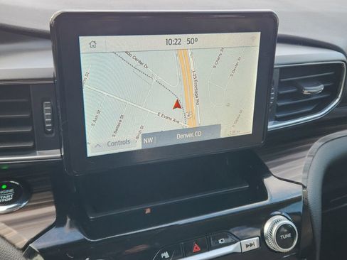 Used 2021 Ford Explorer Limited w/ Hybrid Equipment Group 310A image 27