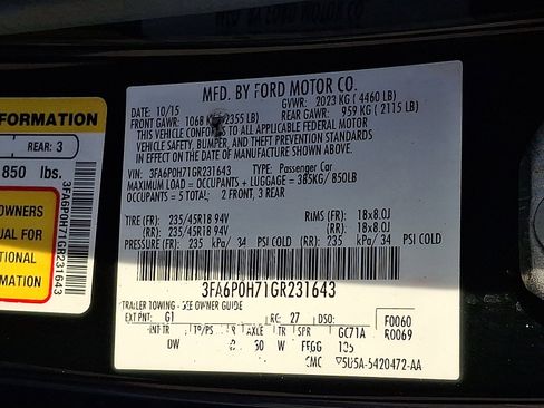 Used 2016 Ford Fusion SE w/ Equipment Group 201A image 26