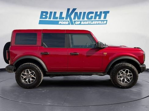 Used 2025 Ford Bronco Badlands image 6