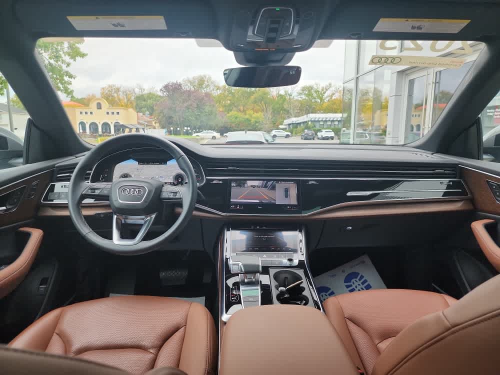 Certified 2025 Audi Q8 Premium Plus AWD/4WD image 27