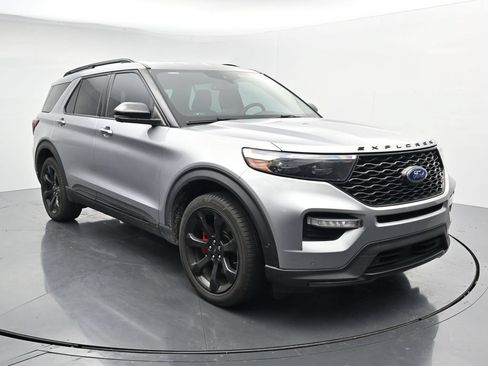 Used 2020 Ford Explorer ST w/ ST Street Pack AWD/4WD image 2