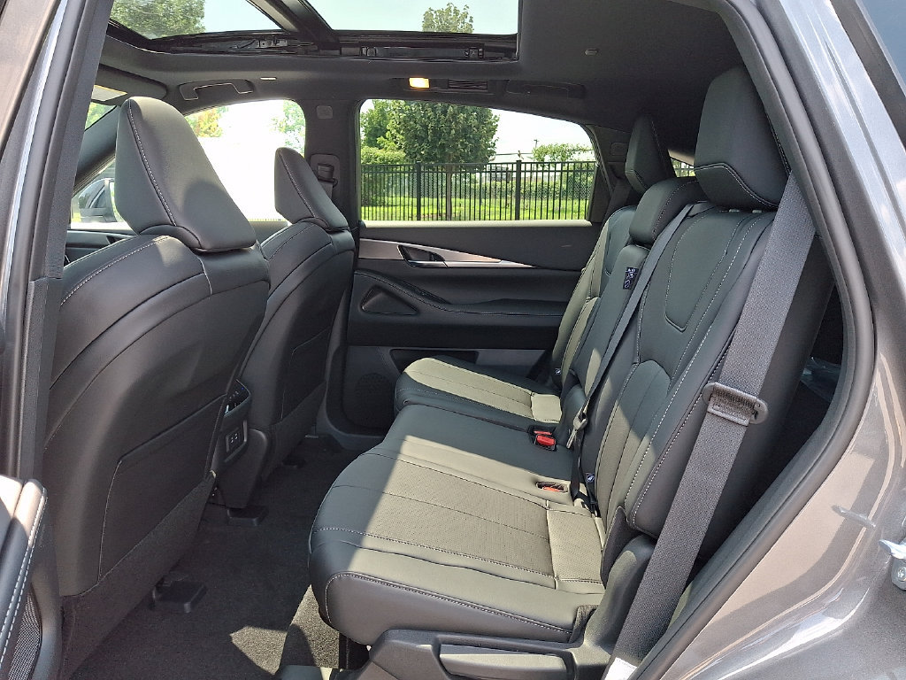 New 2027 INFINITI QX65 Luxe w/ Cargo Package AWD/4WD image 6