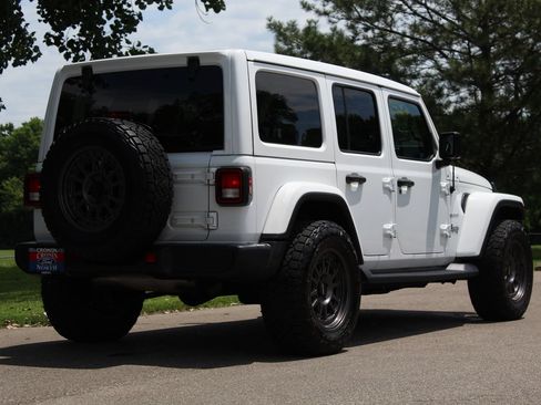 Used 2020 Jeep Wrangler Unlimited Sahara w/ Cold Weather Group AWD/4WD image 7