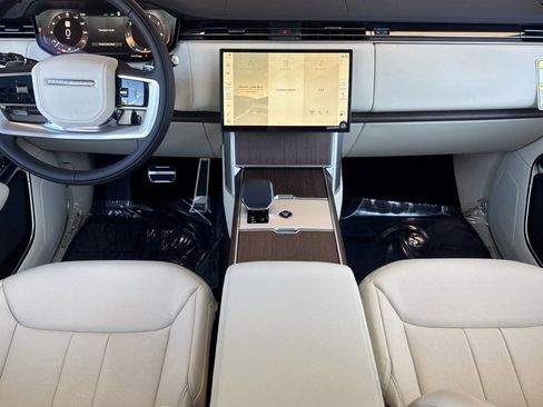 New 2026 Land Rover Range Rover SE AWD/4WD image 15