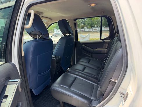 Used 2010 Ford Explorer Sport Trac Limited AWD/4WD image 11