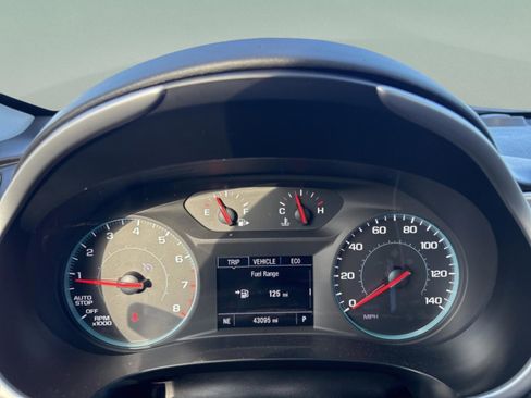 Used 2024 Chevrolet Malibu LT image 16