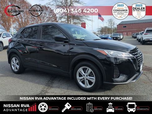 Used 2024 Nissan Kicks S image 3