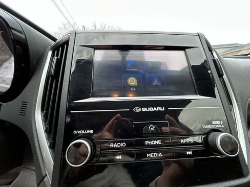 Used 2019 Subaru Crosstrek 2.0i w/ Eyesight System image 18