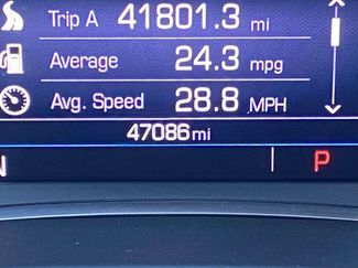 Used 2022 GMC Acadia SLE w/ Driver Convenience Package video 3