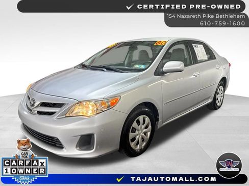 Used 2011 Toyota Corolla LE FWD image 1