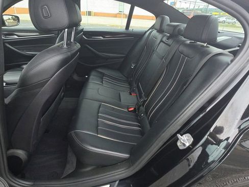 Used 2018 BMW 530i xDrive AWD/4WD image 23