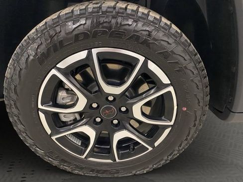 Used 2025 Jeep Compass Trailhawk image 28