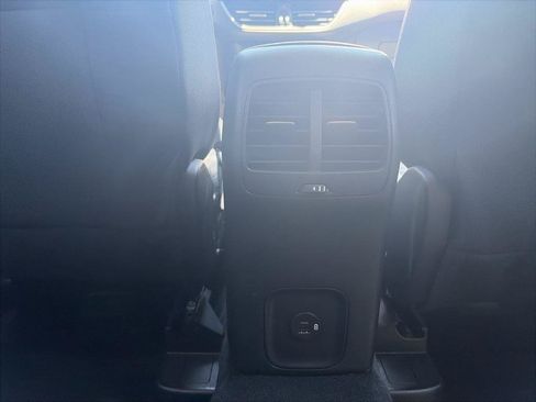 Used 2020 Ford Escape SE FWD image 16