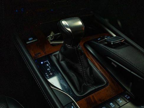 Used 2016 Lexus LX 570 4WD image 27