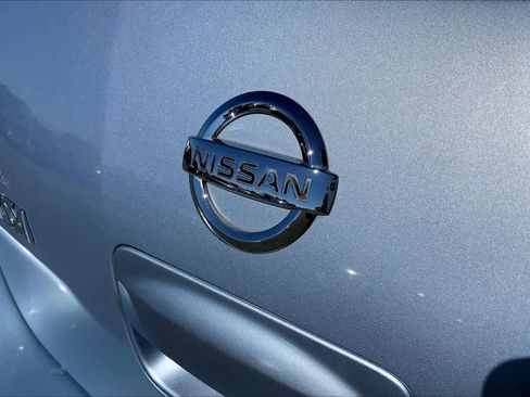 Used 2010 Nissan Versa 1.8 S w/ PWR Plus Pkg image 29