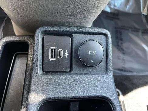 Used 2022 Ford Transit Connect XLT FWD image 20