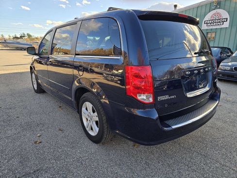 Used 2013 Dodge Grand Caravan Crew image 12