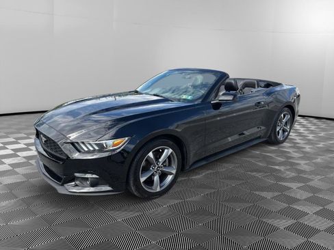 Used 2017 Ford Mustang Premium w/ Equipment Group 201A image 2