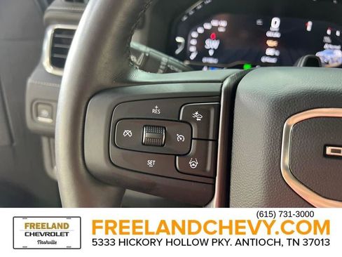 Used 2024 GMC Yukon Denali Ultimate image 17