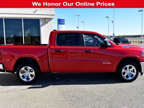 New 2025 RAM 1500 Big Horn AWD/4WD image 2