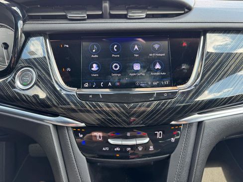 Used 2025 Cadillac XT6 Premium Luxury image 28