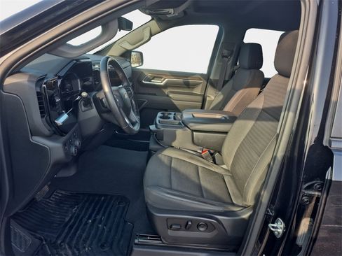 Used 2022 Chevrolet Silverado 1500 LT image 12