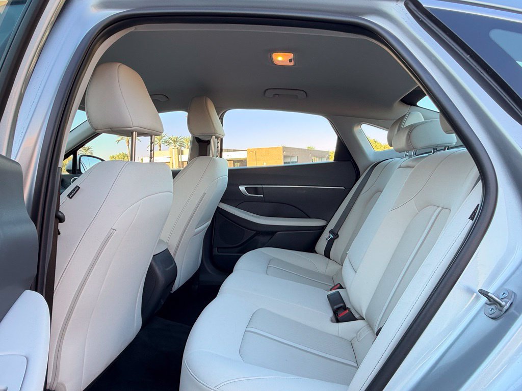 Used 2024 Hyundai Sonata SEL FWD image 16