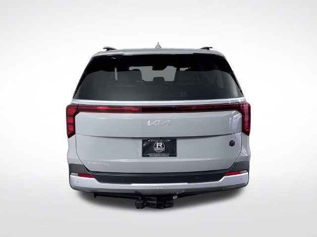 Used 2025 Kia Carnival EX FWD image 16