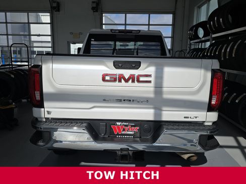 Used 2022 GMC Sierra 2500 SLT w/ SLT Premium Package image 7