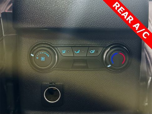 Used 2012 Ford Explorer XLT image 25