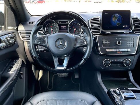 Used 2018 Mercedes-Benz GLE 350 image 5