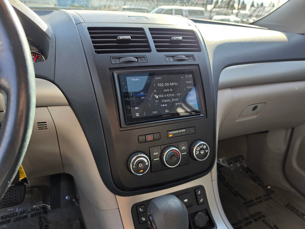 Used 2009 Saturn Outlook XE w/ Premium Trim Package AWD/4WD image 31