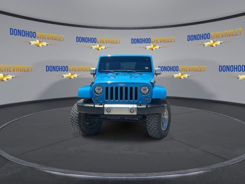 Used 2017 Jeep Wrangler Unlimited Sahara w/ Quick Order Package 24E Chief AWD/4WD image 6