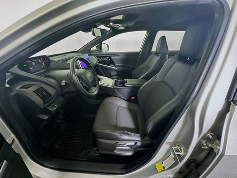 Used 2023 Toyota bZ4X XLE image 13