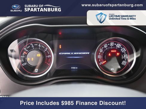 Used 2023 Dodge Challenger SXT image 9